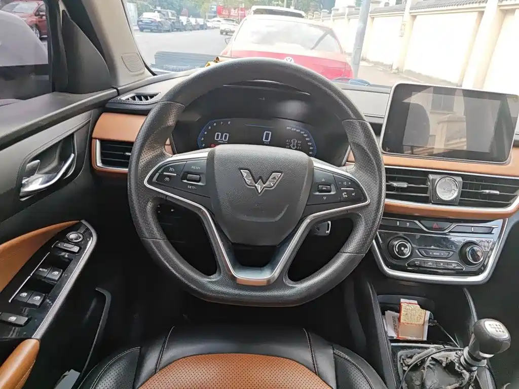 Wuling Hongguang S3 — миниатюра 3