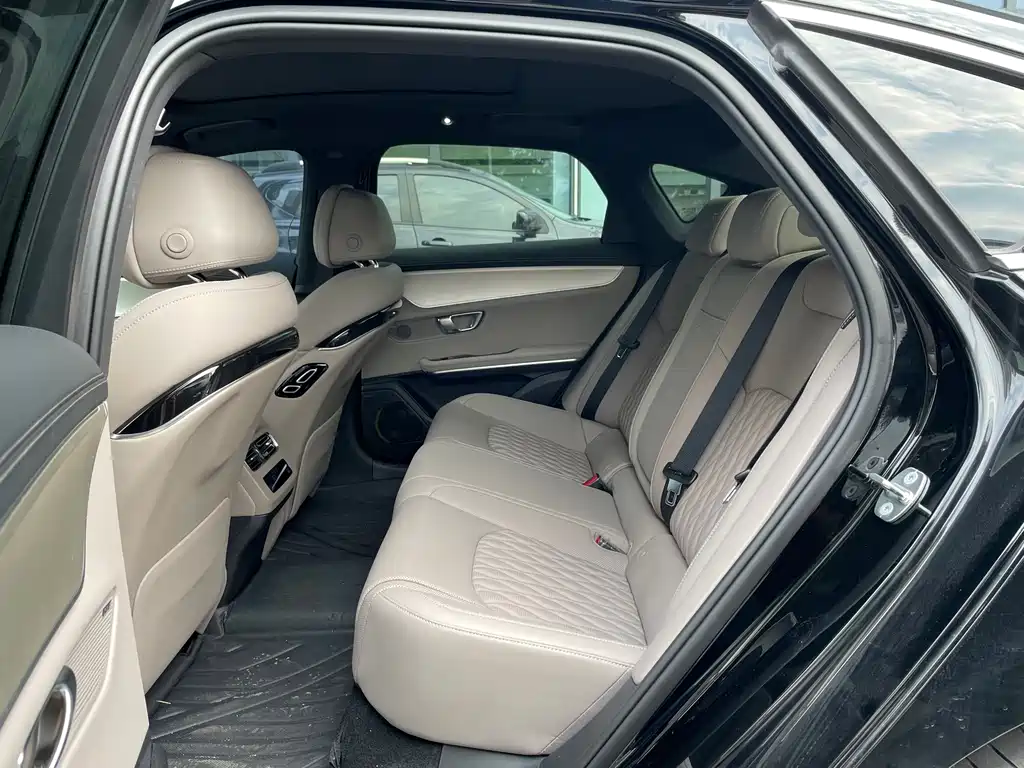 BYD Han — миниатюра 9