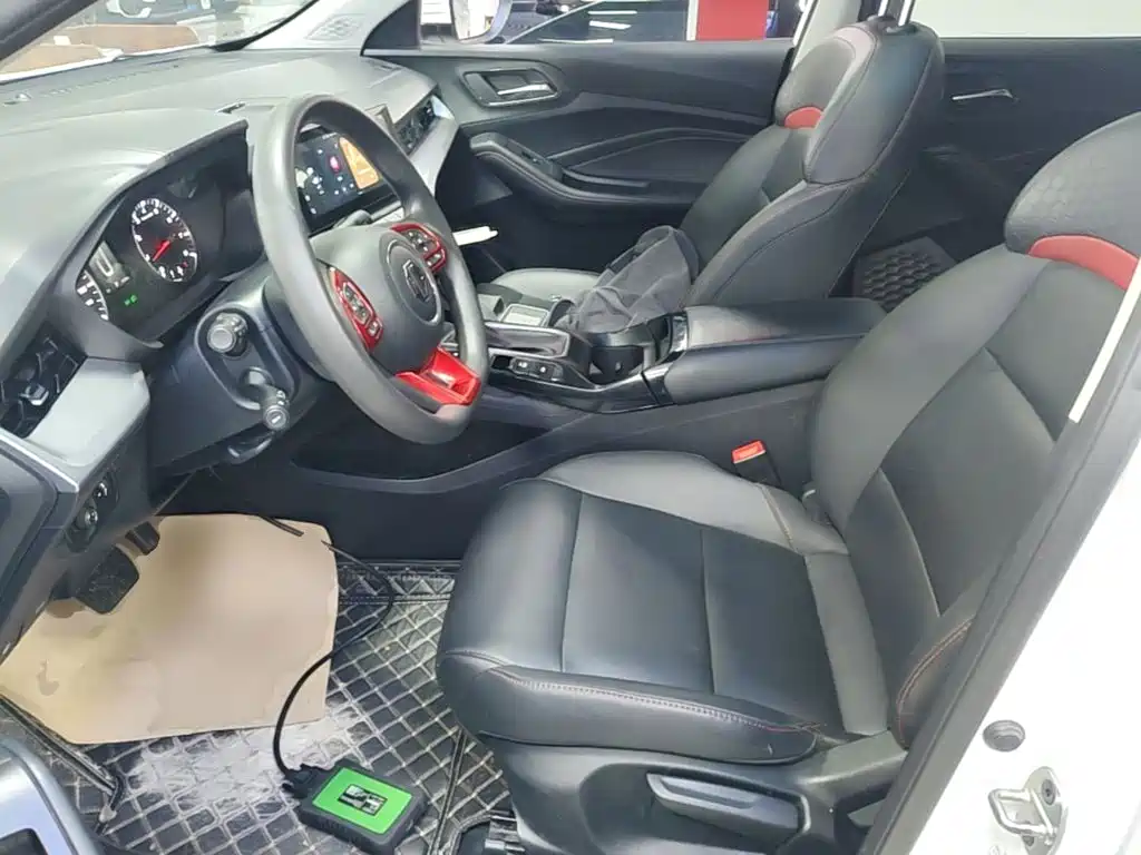 MG MG5 — миниатюра 15
