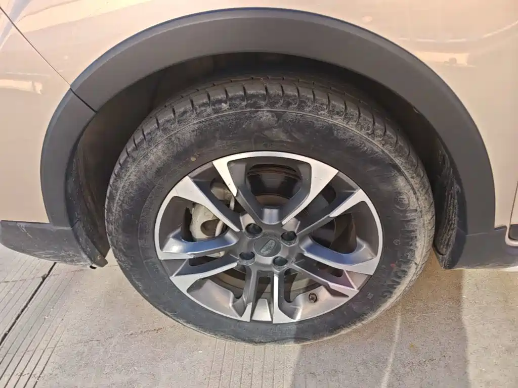 Geely Vision X3 — миниатюра 23