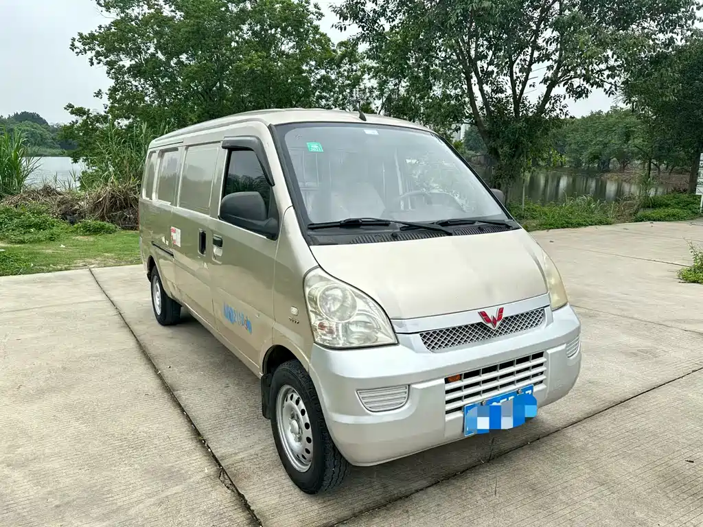 Купить Wuling Rongguang