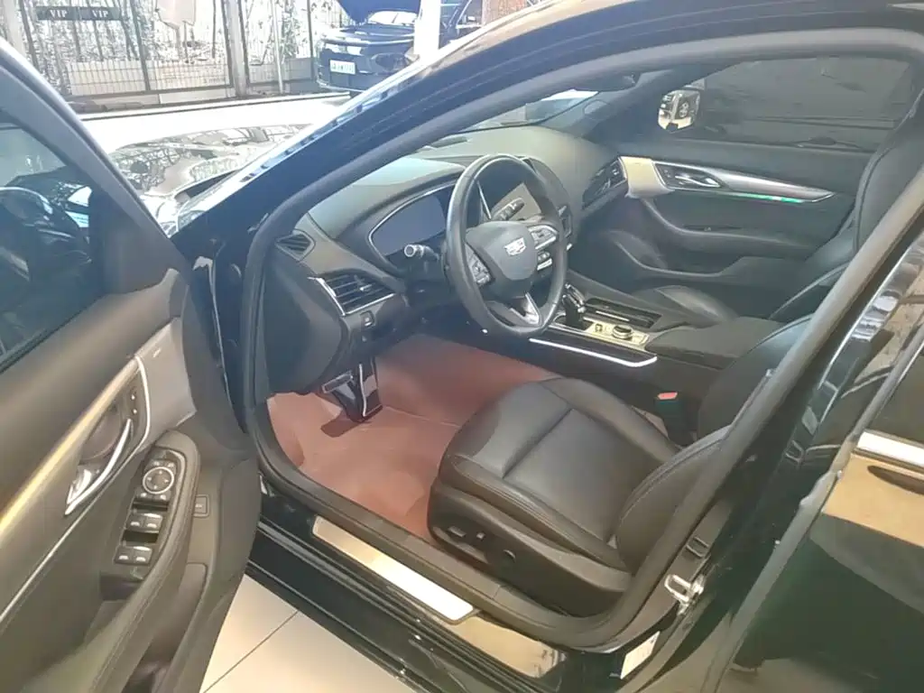 Cadillac CT5 — миниатюра 16