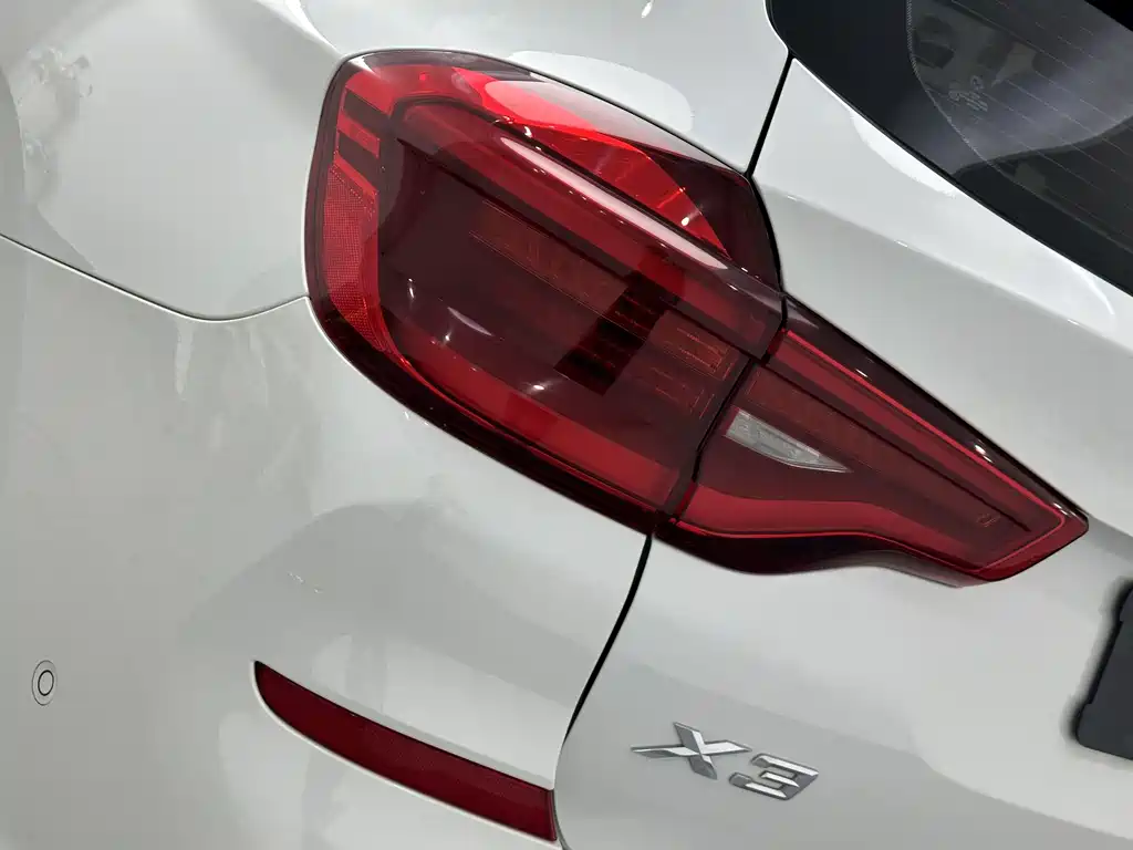 BMW X3 — миниатюра 22