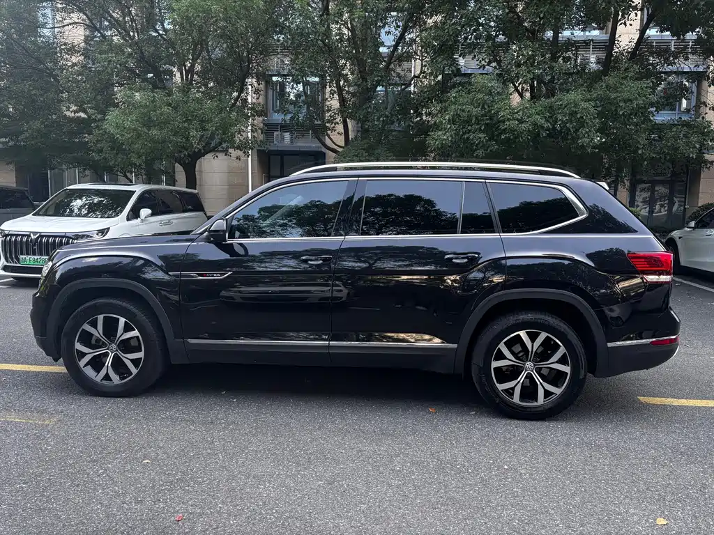 Volkswagen Teramont — миниатюра 7