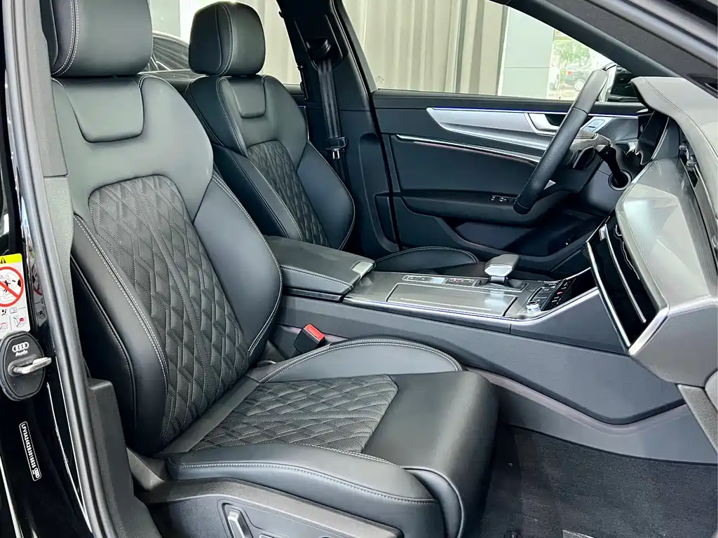Audi A6L 2025 45 TFSI