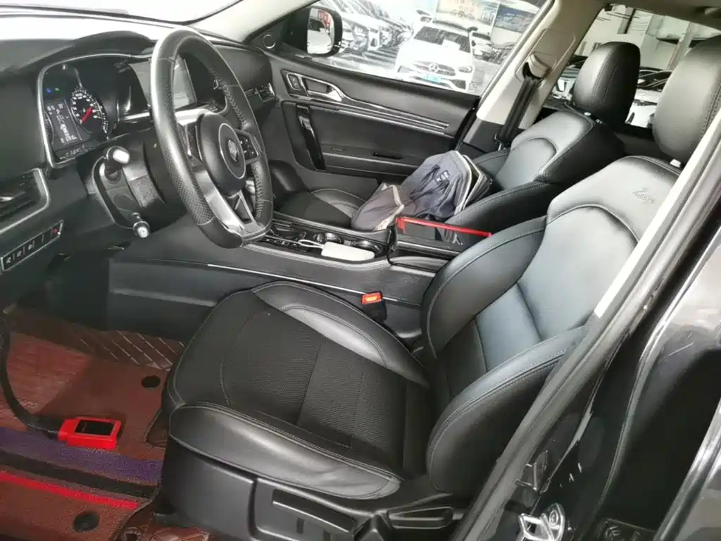 Zotye T600 Coupe — миниатюра 15