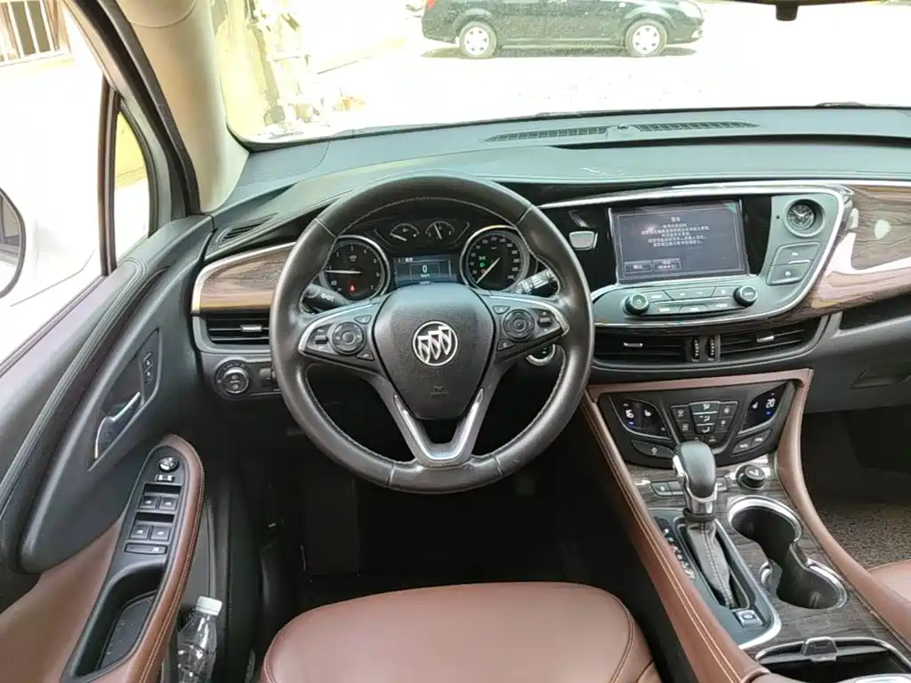Buick Envision Plus — миниатюра 11