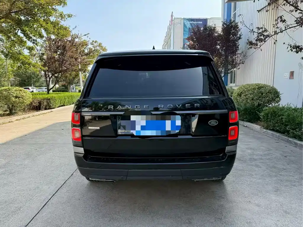 Land Rover Range Rover — миниатюра 5