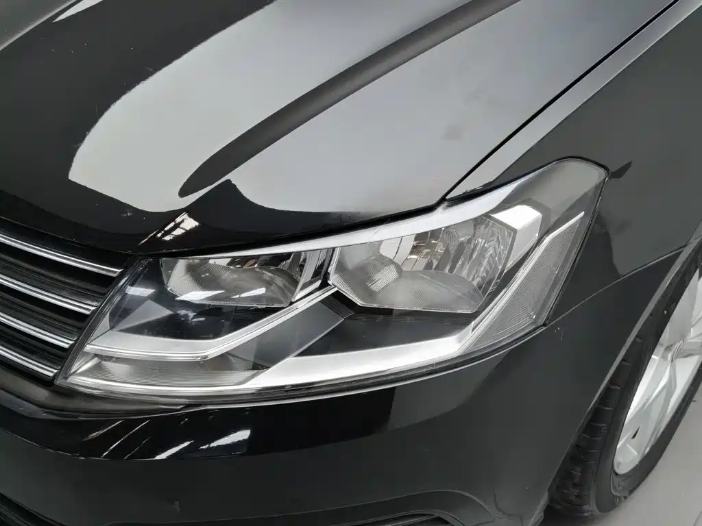 Volkswagen Lavida — миниатюра 7