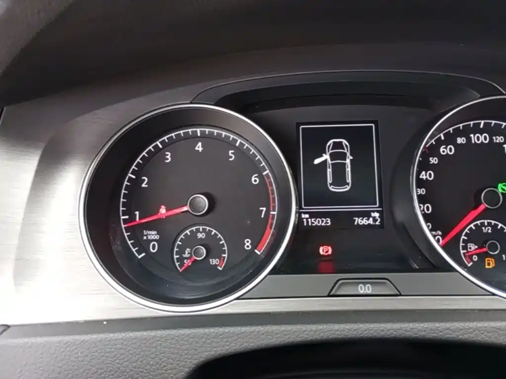 Volkswagen Golf — миниатюра 12