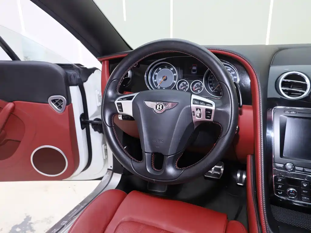 Bentley Continental — миниатюра 17