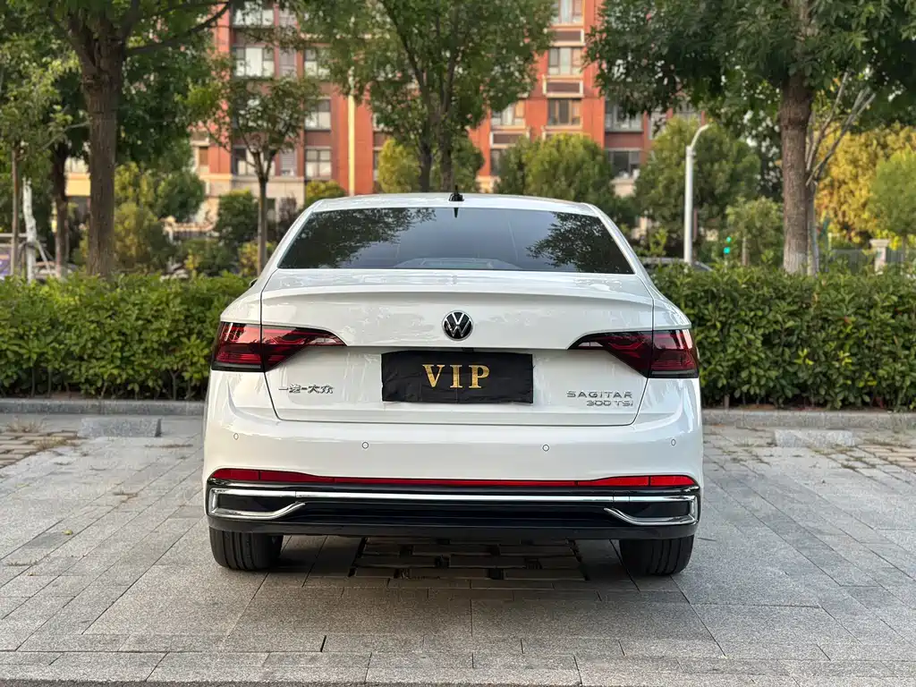 Volkswagen Sagitar — миниатюра 8