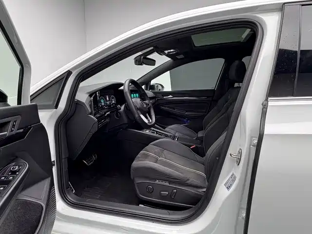 Volkswagen Golf — миниатюра 17