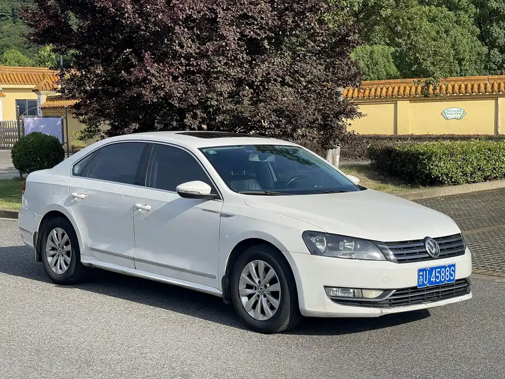 Volkswagen Passat 2013 1.8TSI DSG