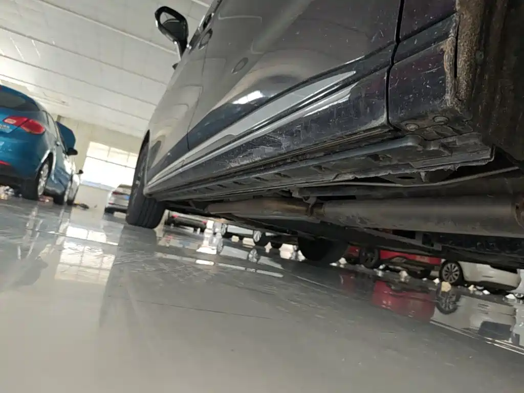Hongqi Hongqi HQ9 PHEV — миниатюра 22