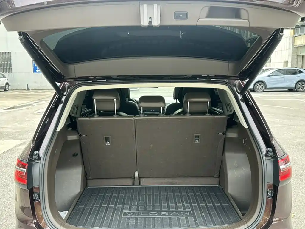 Volkswagen Viloran — миниатюра 9