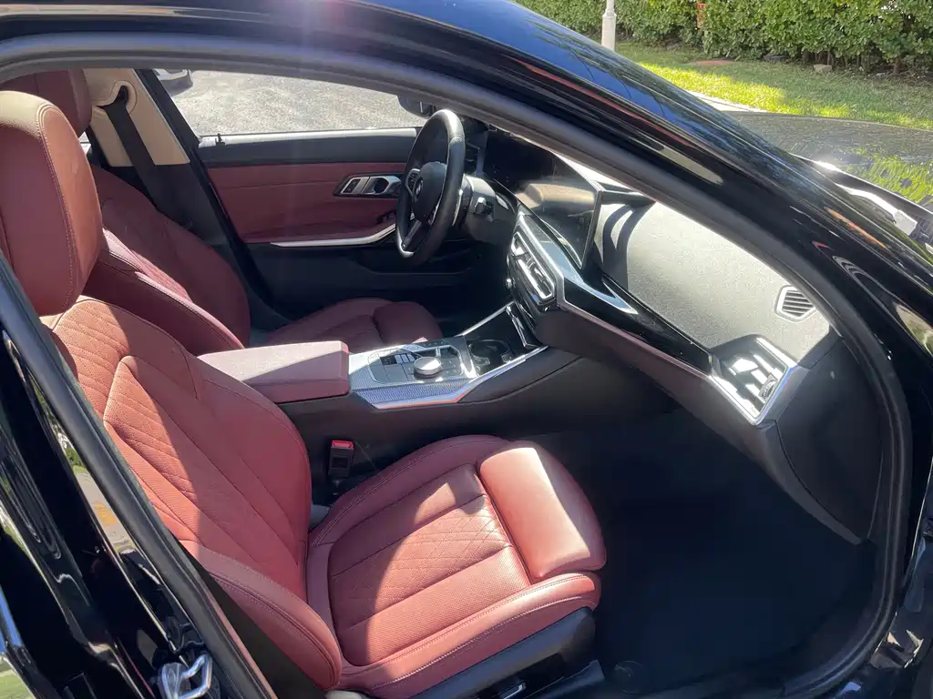 BMW 3 Series — миниатюра 21