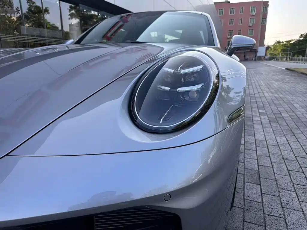 Porsche 911 — миниатюра 6