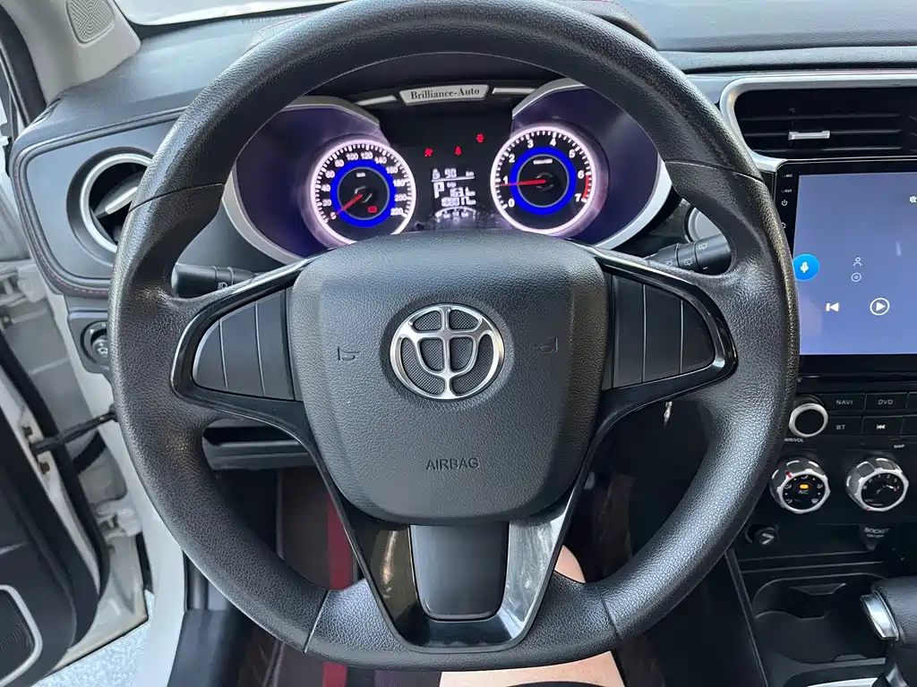 Brilliance V3 1.5L Auto Comfort Type, фото 10