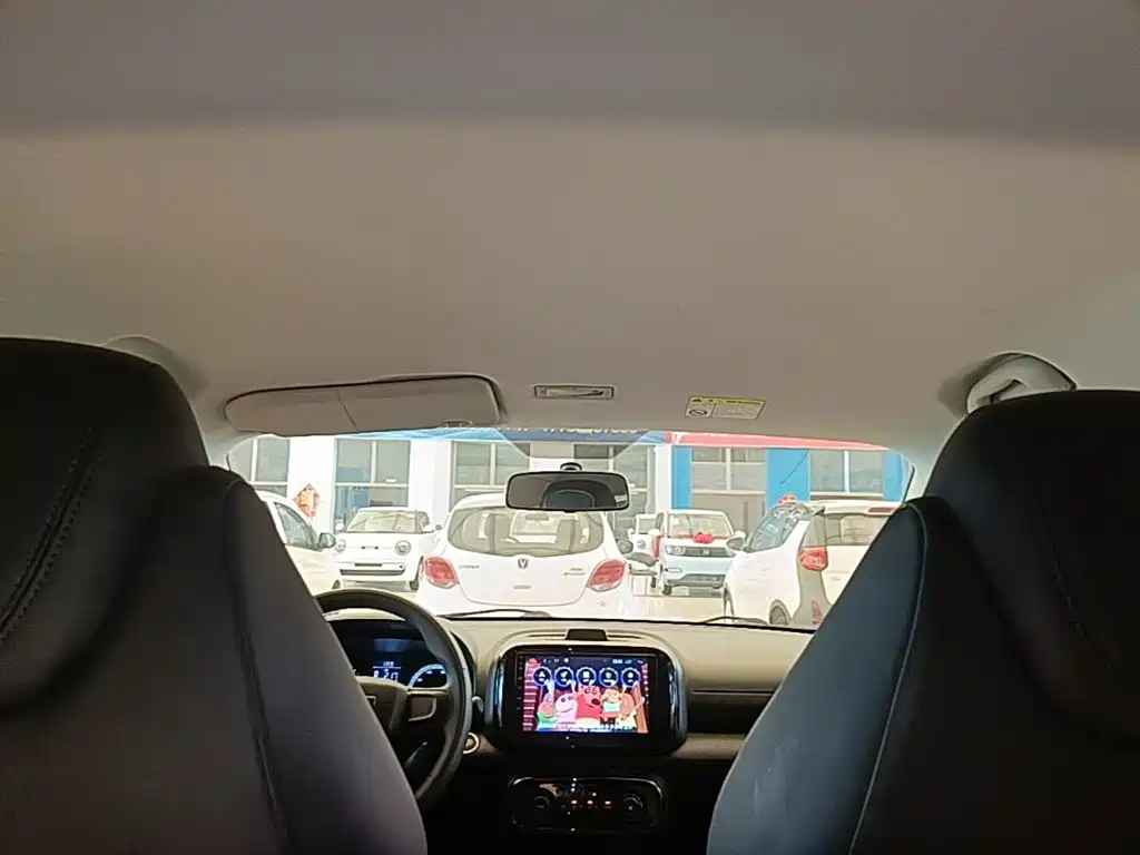 Roewe Clever — миниатюра 18