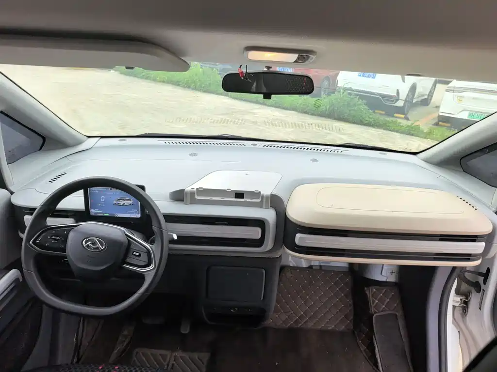 Maxus V1 2025 V1+ （50kWh）