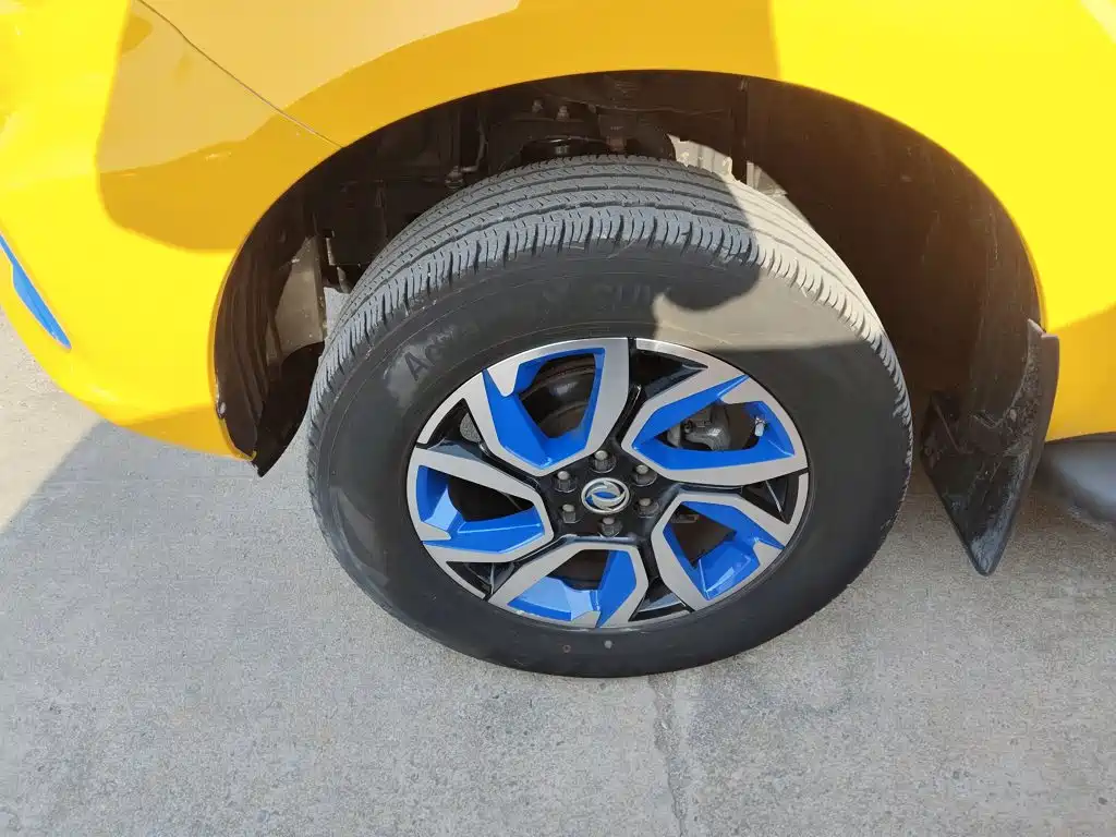 Dongfeng Rich 6 New Energy — миниатюра 23