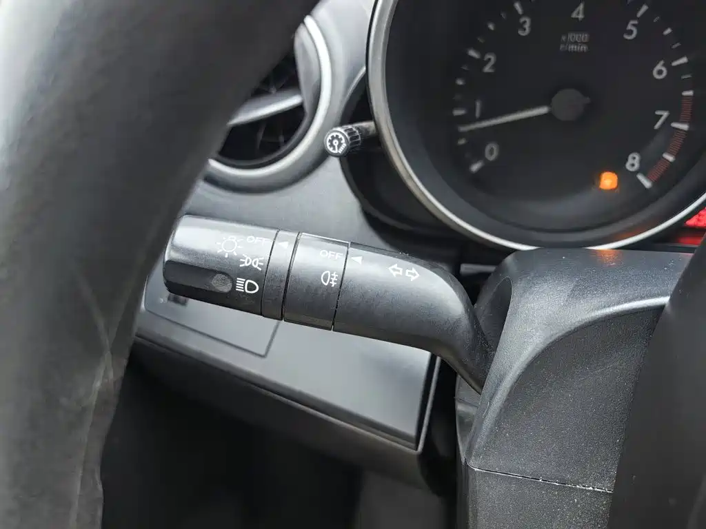 Mazda 3 Xingcheng — миниатюра 21