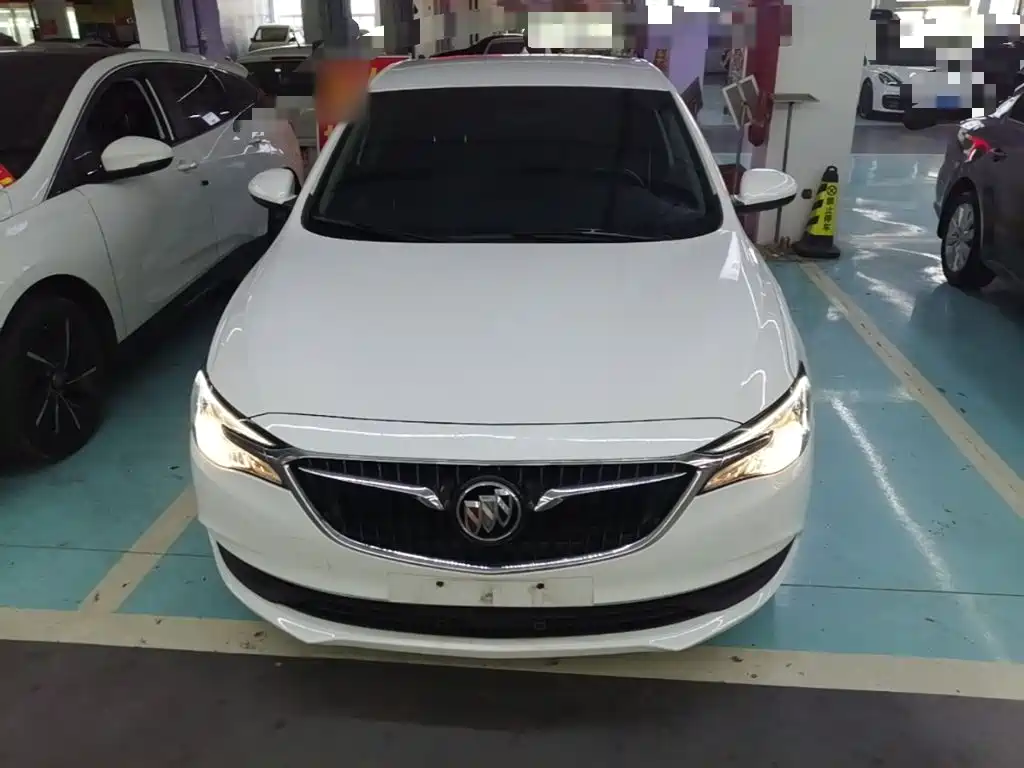 Buick Excelle — миниатюра 3