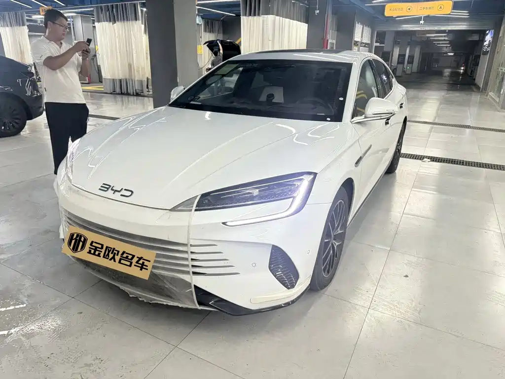 BYD Seal 2023 DM-i 1.5T 121km Flagship