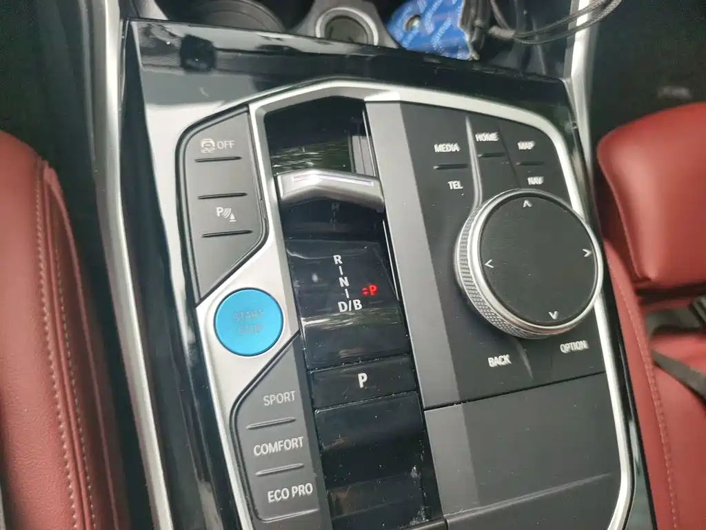 BMW i3 — миниатюра 7