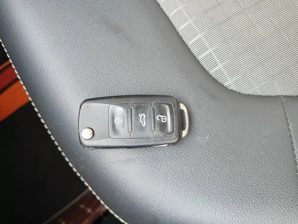 Volkswagen Santana — миниатюра 17