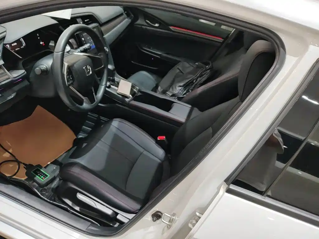 Honda Civic — миниатюра 15