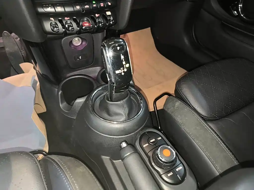 MINI Mini — миниатюра 14