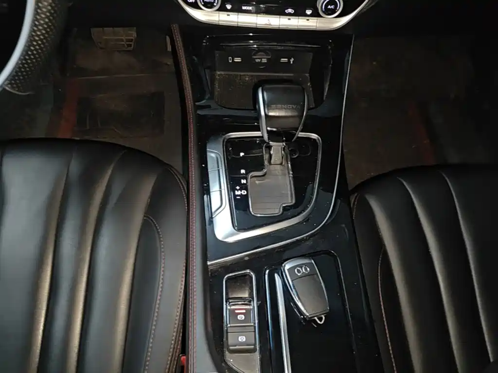 BAIC U7 — миниатюра 14