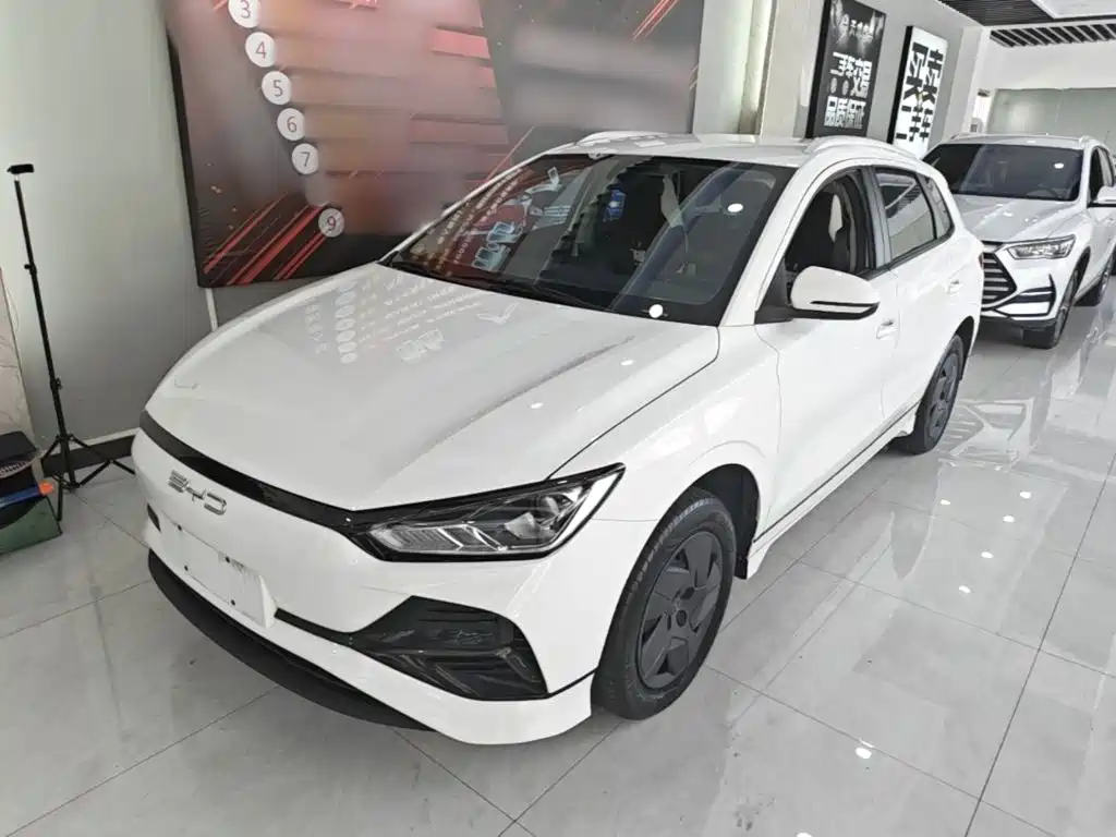 BYD e2 — миниатюра 2