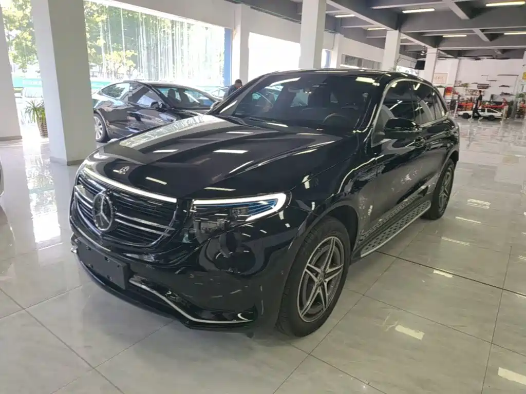 Mercedes-Benz EQC — миниатюра 2