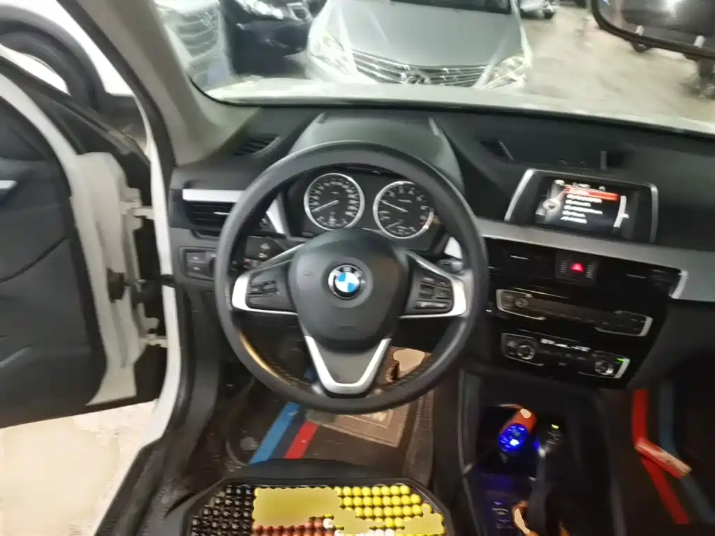 BMW X1 — миниатюра 11