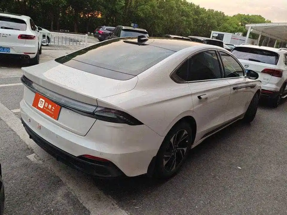 Lincoln Z — миниатюра 3