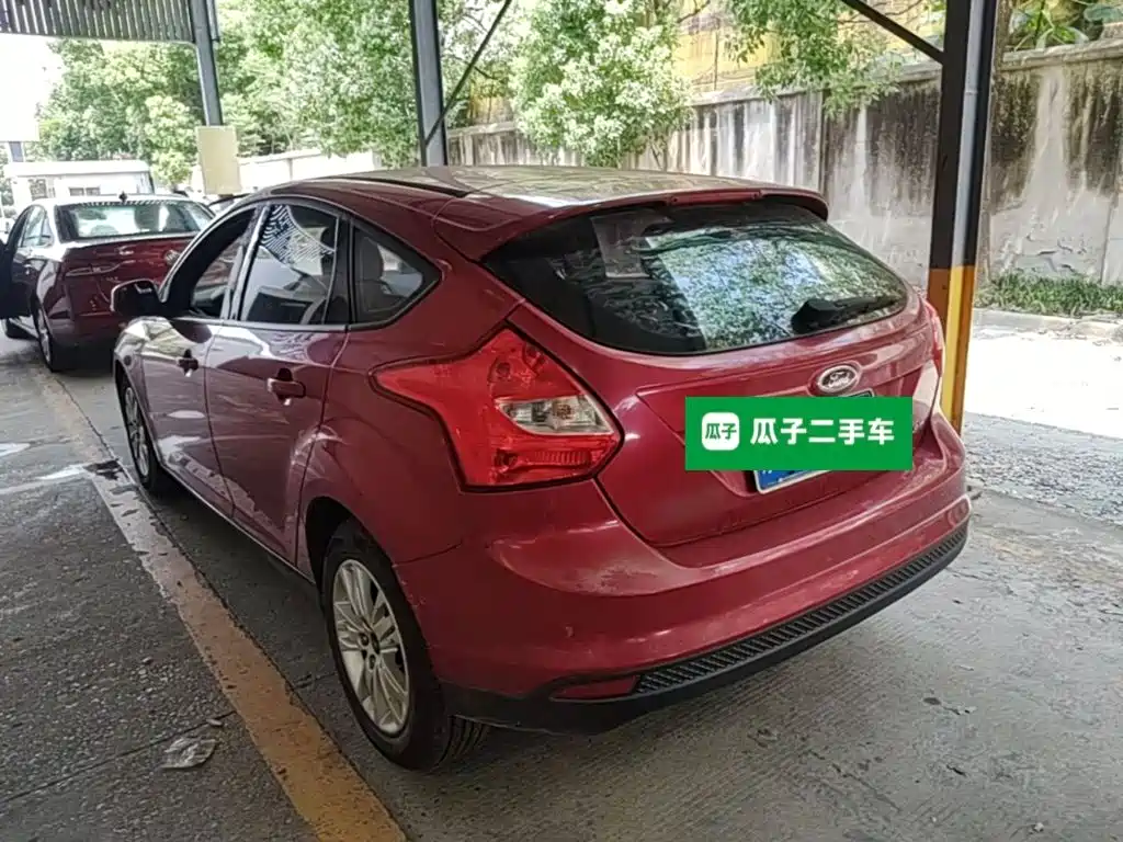 Ford Focus — миниатюра 5