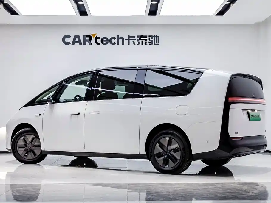 Li Auto Li MEGA — миниатюра 5