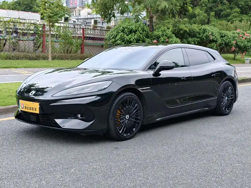 Denza Denza Z9GT