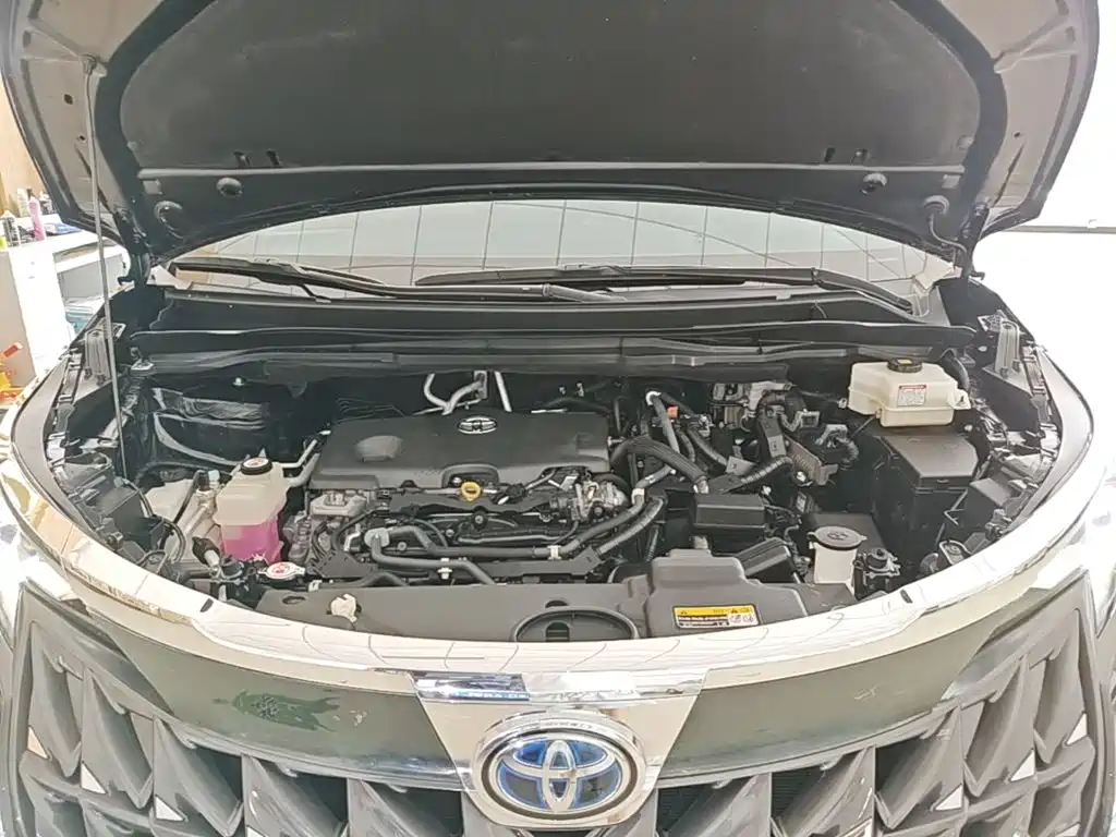 Toyota Sienna — миниатюра 20