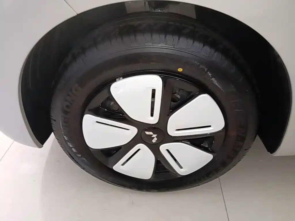 Wuling MINIEV — миниатюра 23