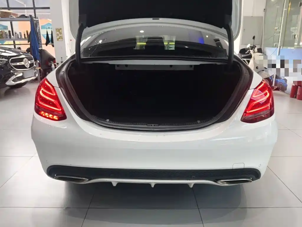 Mercedes-Benz C-Class — миниатюра 19
