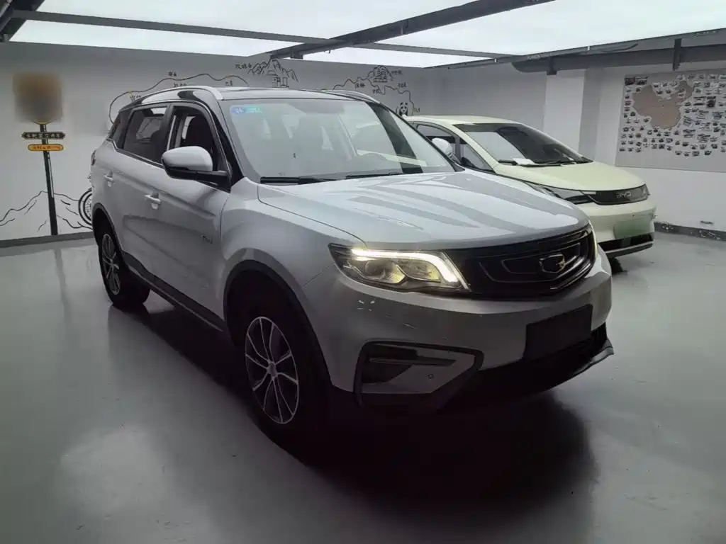 Geely Boyue — миниатюра 4