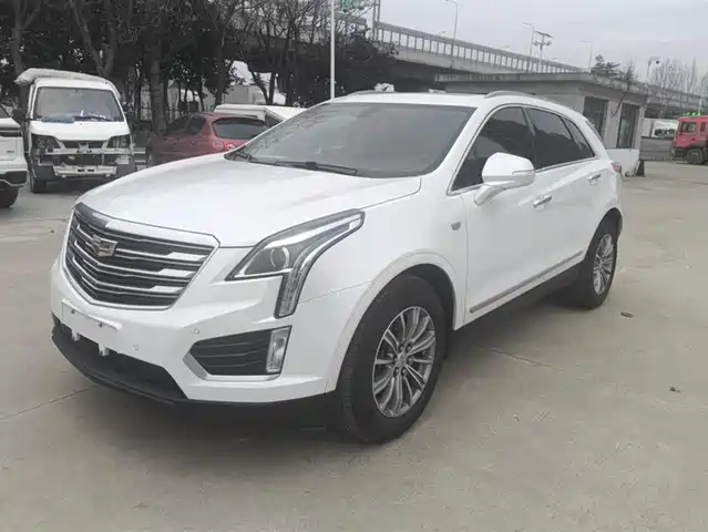 CADILLAC XT5 2019