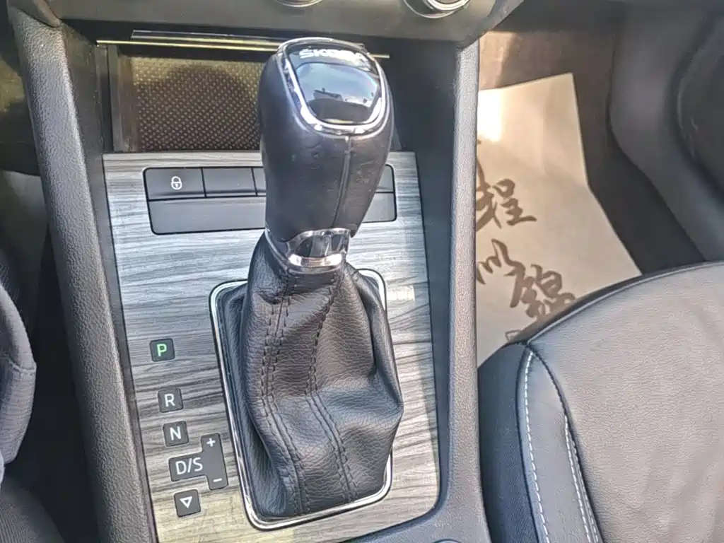 Skoda Octavia — миниатюра 14