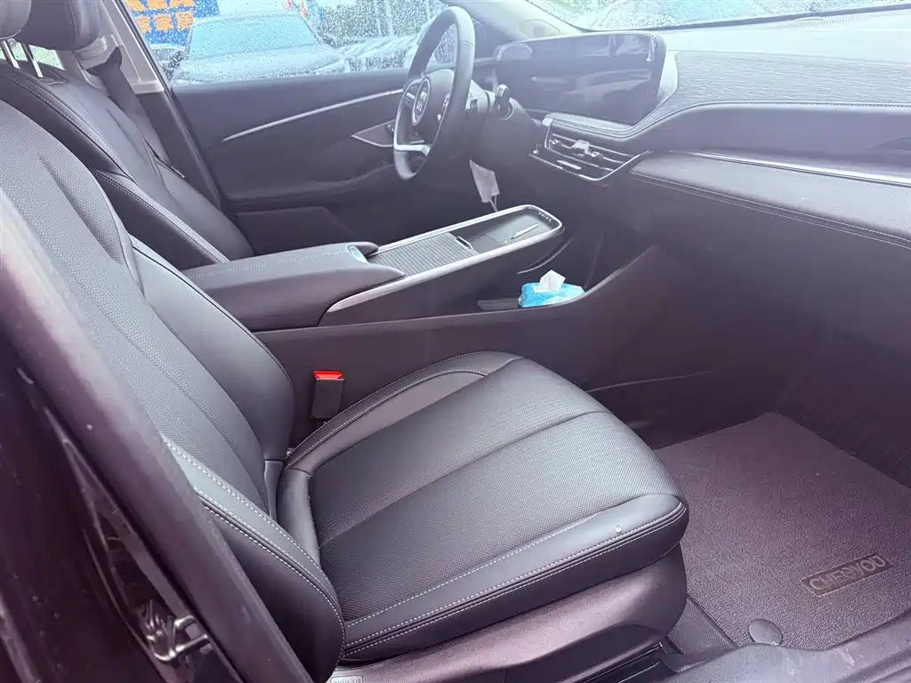 Buick LaCrosse — миниатюра 7