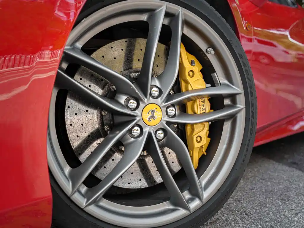 Ferrari 488 — миниатюра 8
