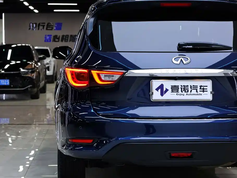 Infiniti QX60 (Import) — миниатюра 8